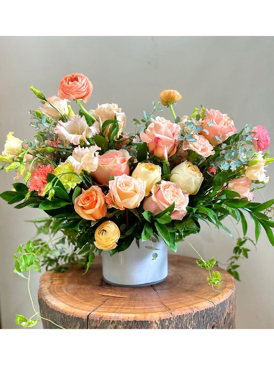 Seasonal fresh flowers bring your house to life!